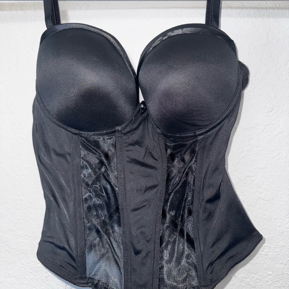 Elegant Black Bustier Corset